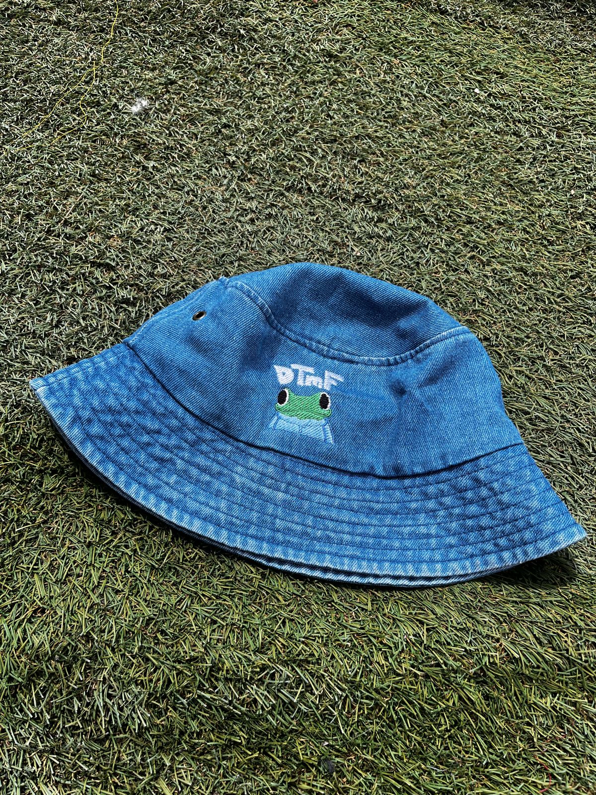Bucket Hat / COnCHO / Bordado