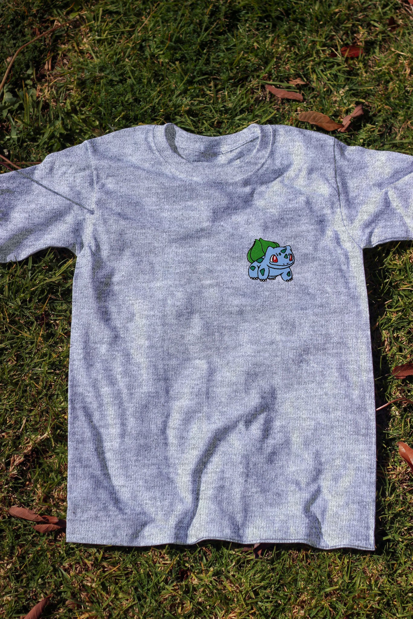 Playera / BASAUR / Bordado